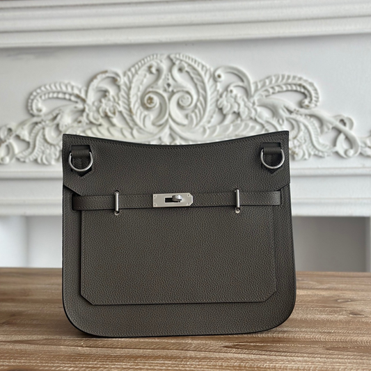 Hermes Jypsier 28cm in Étain Gray - Pre-Owned Authentic