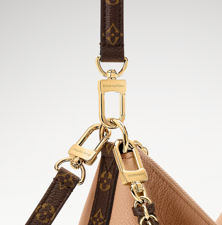M28029 Pre-Owned Authentic Louis Vuitton Multipass with Authentic RFID Tag