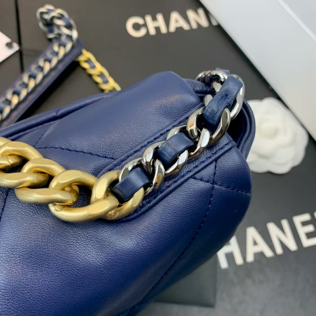 Pre-Owned Authentic Chanel 19 Large Flap Bag Dark Blue Goatskin
