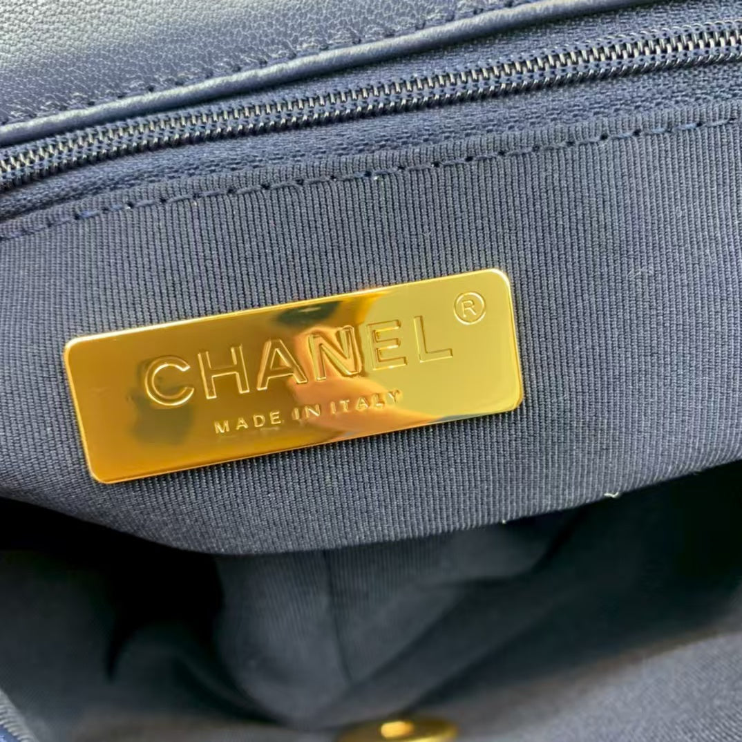Pre-Owned Authentic Chanel 19 Large Flap Bag Dark Blue Goatskin