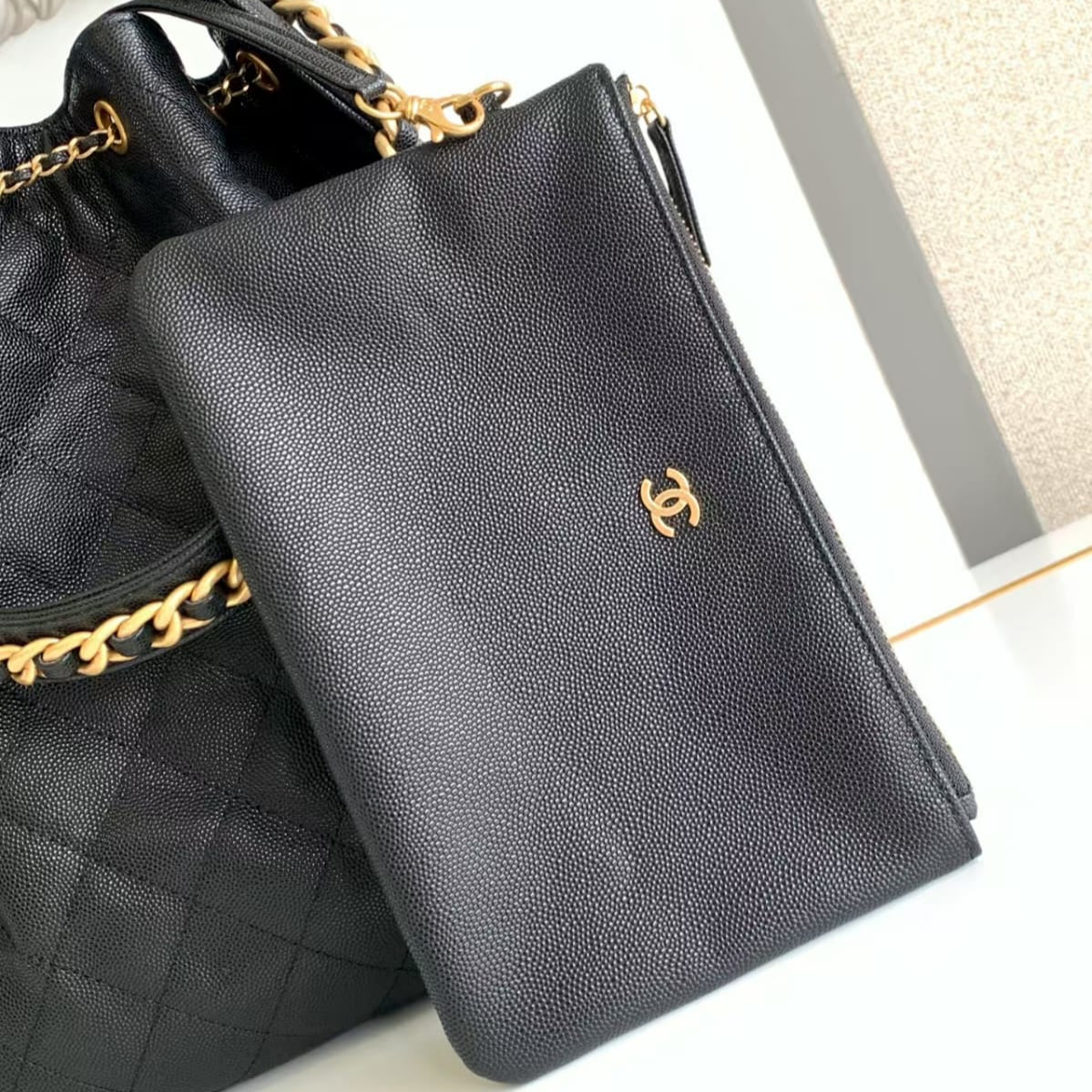 Chanel Medium Caviar Leather 25 Handbag Black Pre-Owned Authentic