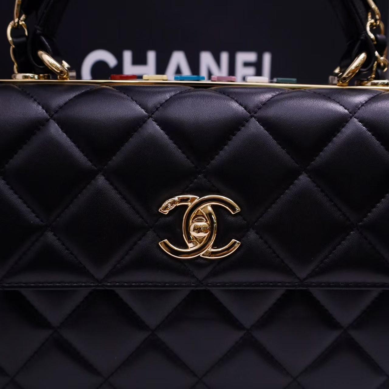 Pre-Owned Authentic Chanel Trendy Multi-color