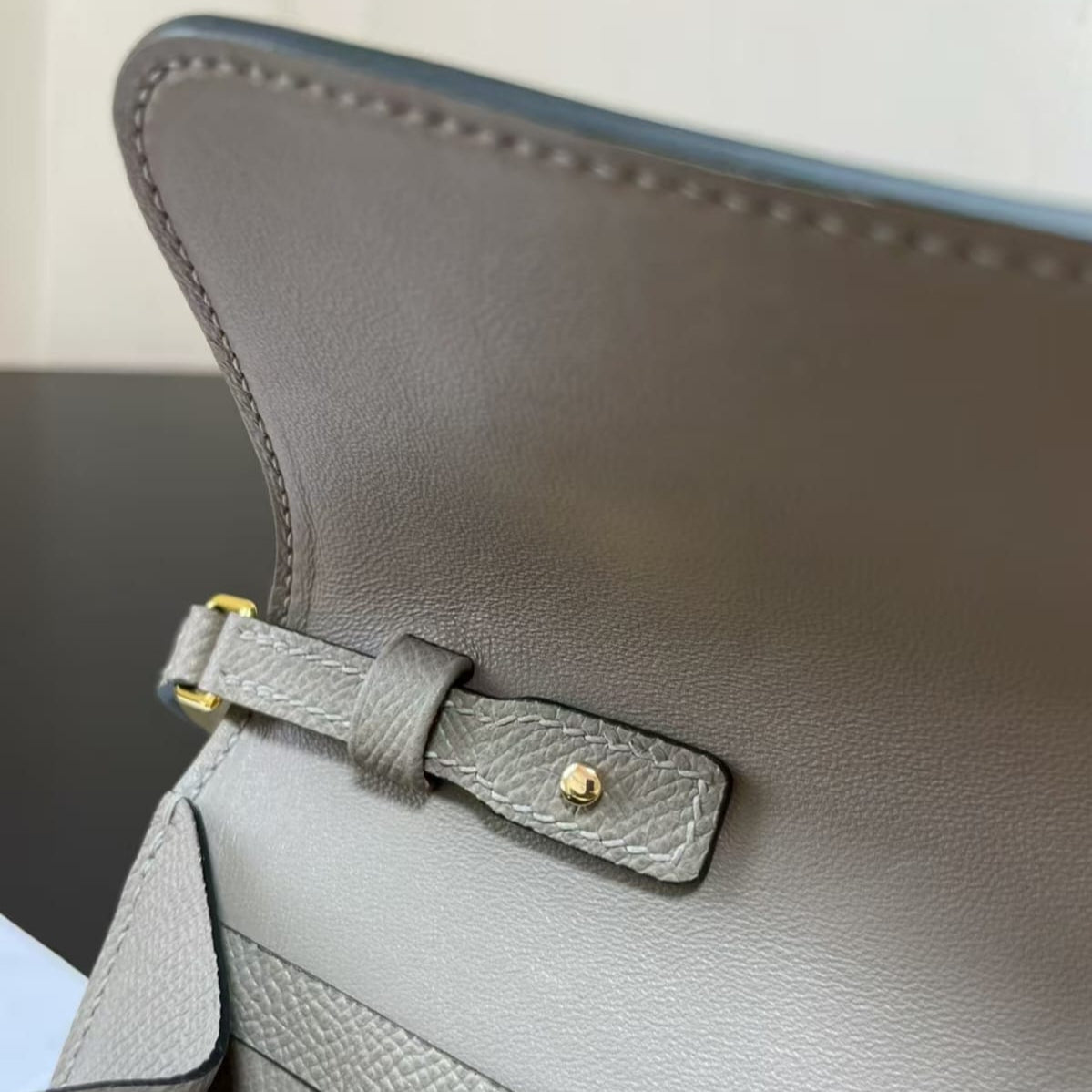 Hermès Constance Large Calfskin Wallet with Gold Hardware – Pre-Owned Authentic