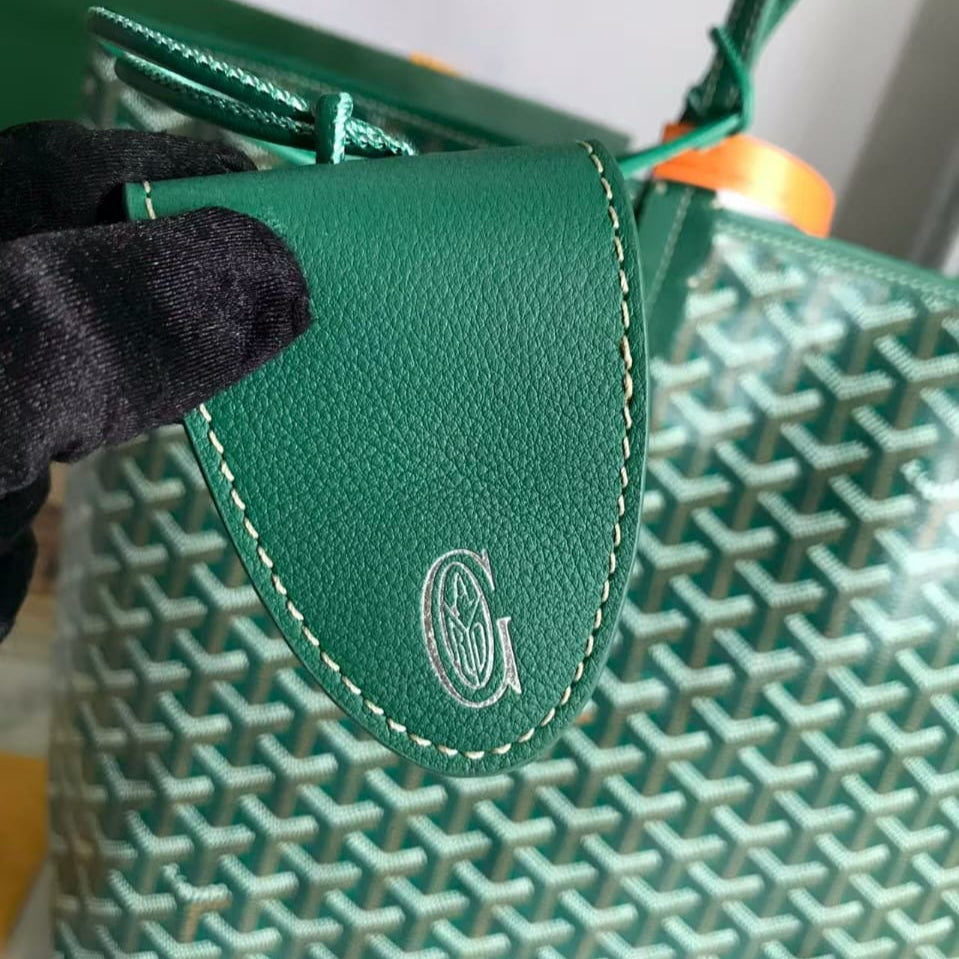 Goyard Saint Louis Tote GM in Green – Pre-Owned Authentic