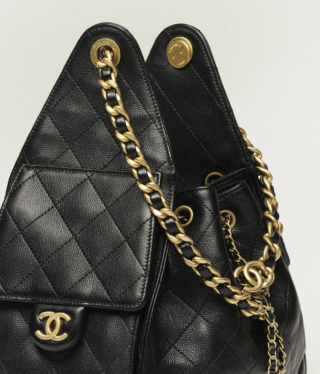 Chanel Small Caviar Leather 25 Handbag Black Pre-Owned Authentic