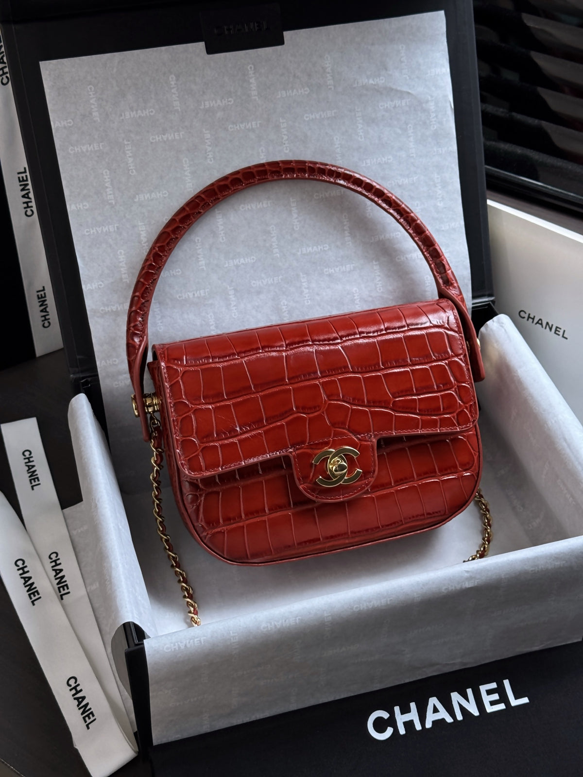 hanel Mini Flap Bag With Top Handle Crocodile-Embossed Calfskin Red – Pre-Owned Authentic