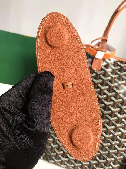 Goyard Artois PM Bag in Brown - Pre-Owned Authentic