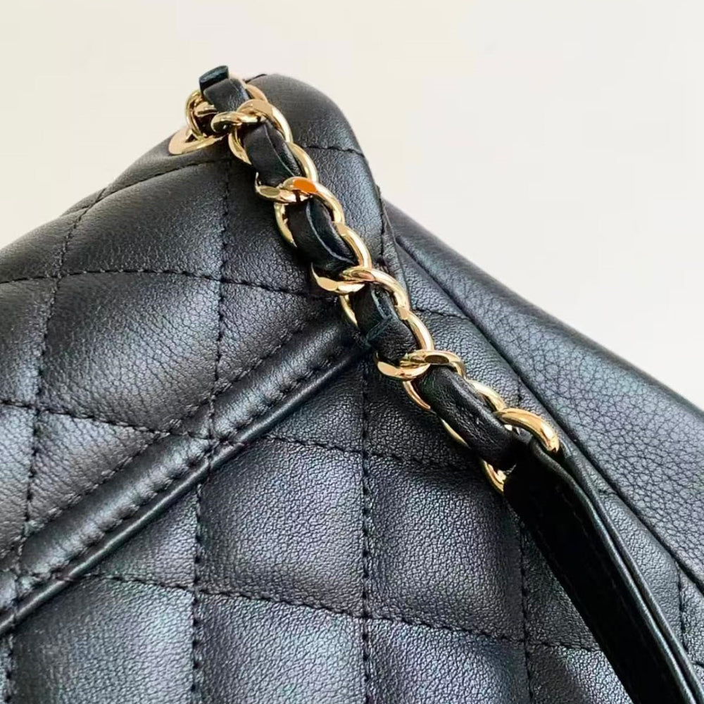 Pre - Owned Authentic Duma Black Backpack Calfskin Leather