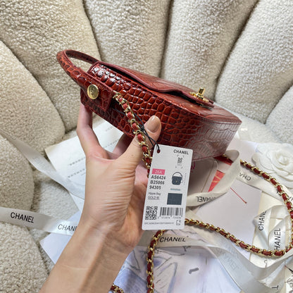 Chanel Mini Flap Bag With Top Handle Crocodile Leather in Red AS6424 - Pre-Owned Authentic