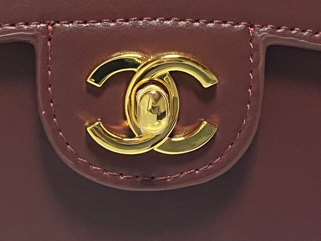 Chanel Mini Flap Bag With Top Handle Shiny Calfskin in Burgundy  AS6424 - Pre-Owned Authentic METIERS D'ART