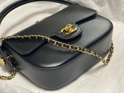 Chanel Mini Flap Bag With Top Handle Shiny Calfskin in Black  AS6424 - Pre-Owned Authentic