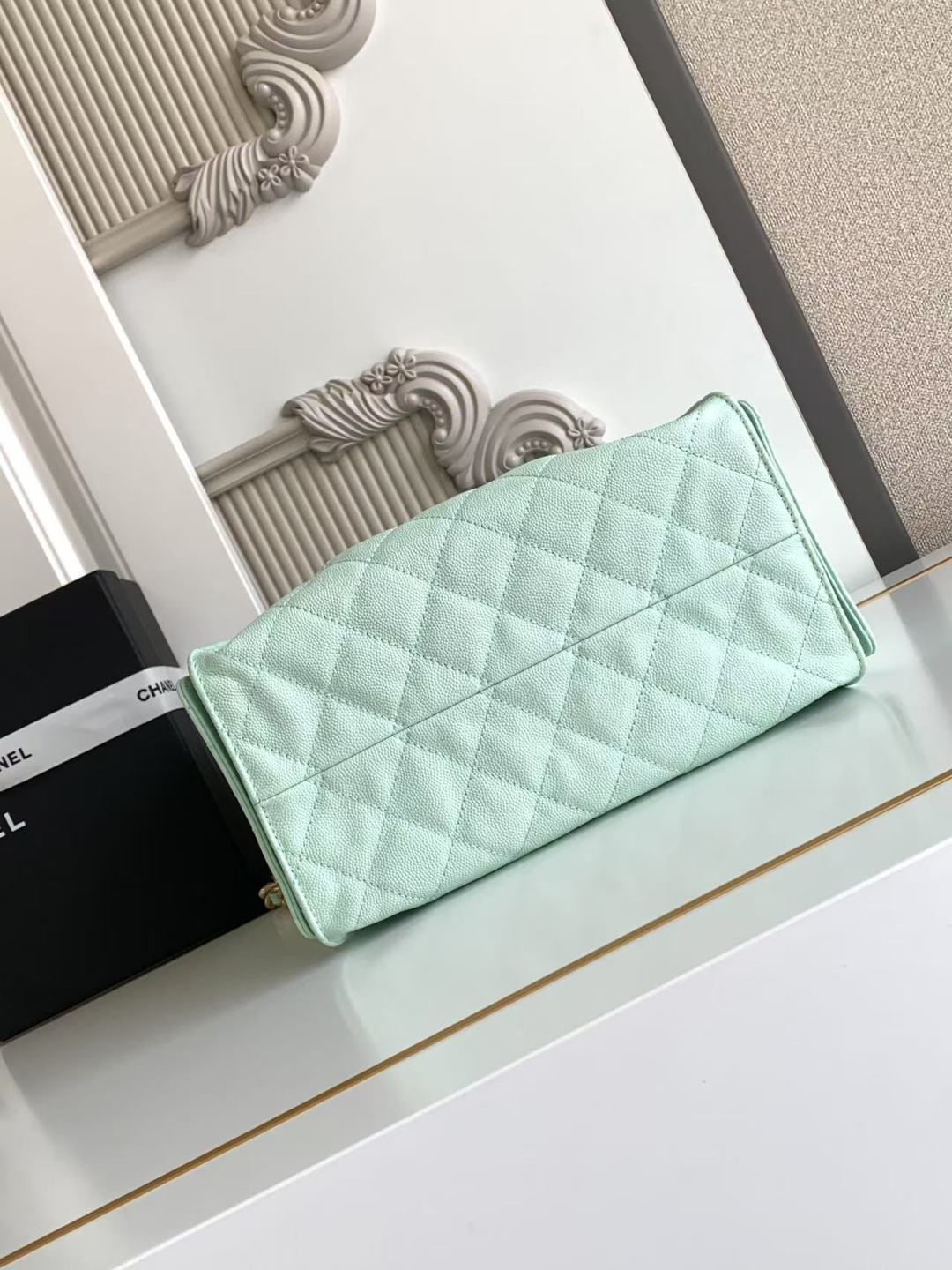 Chanel 25 Small AS5293 in Calfskin   Light Green - Pre-Owned Authentic