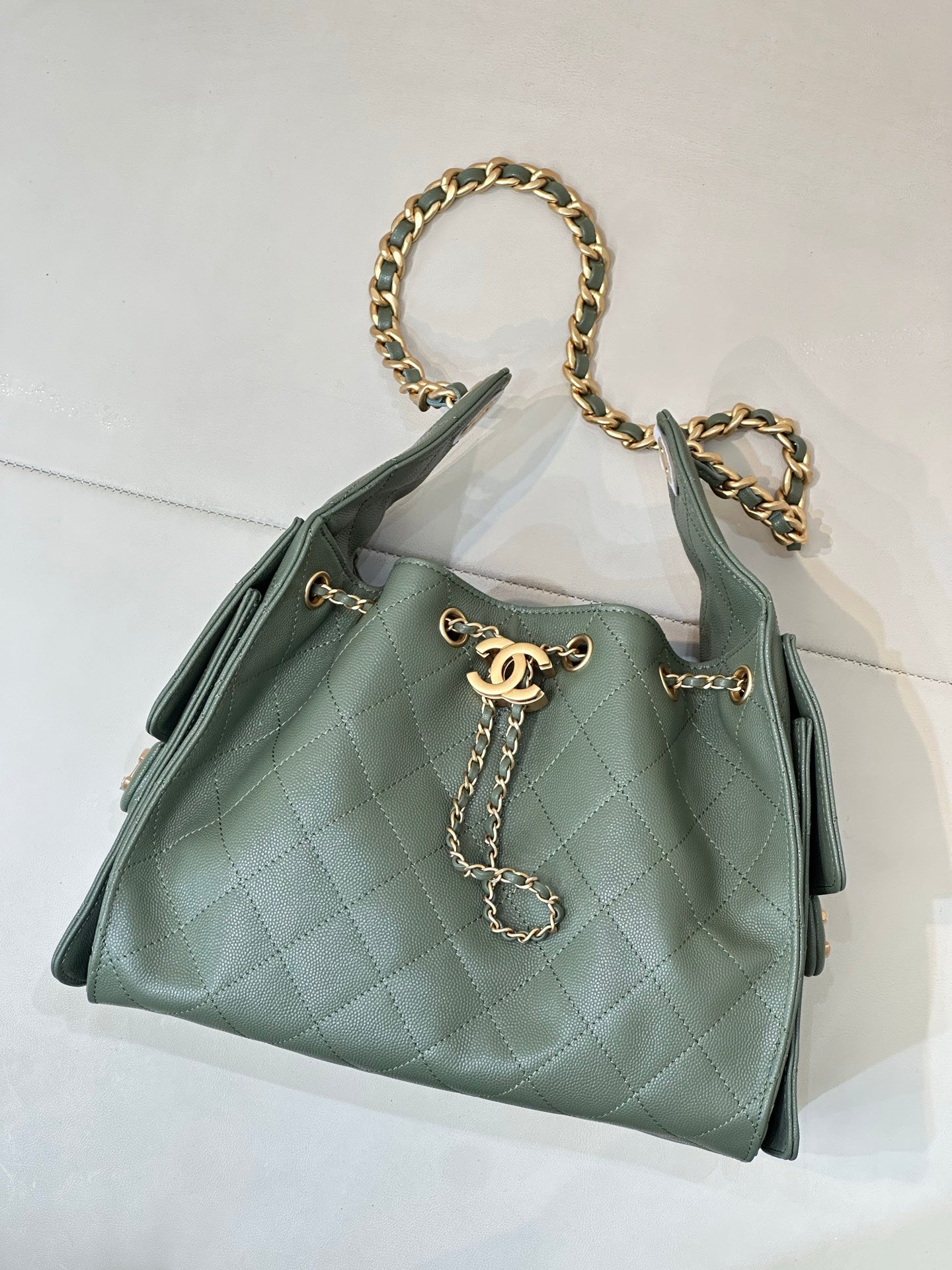 Pre-Owned Authentic Chanel 25 Small in Avocado Green