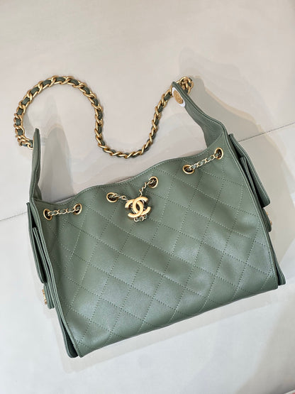 Pre-Owned Authentic Chanel 25 Small in Avocado Green