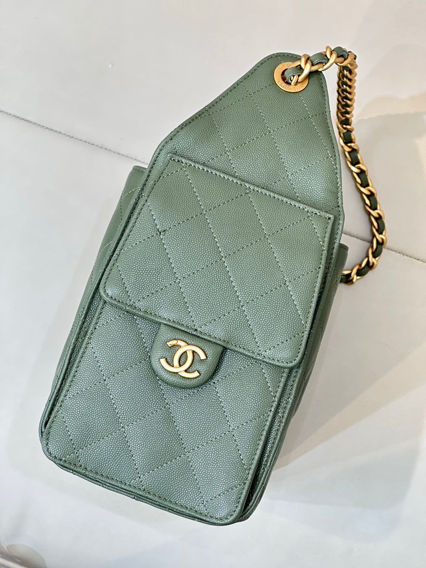 Pre-Owned Authentic Chanel 25 Small in Avocado Green
