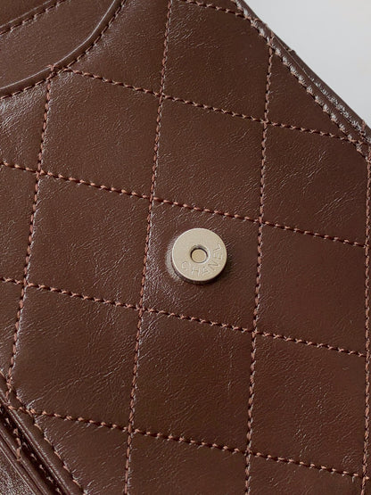 Chanel 25 Small Shiny Crumpled Calfskin in Coffee Brown - Pre-Owned Authentic