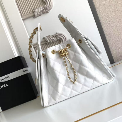 Chanel 25 Small in White - Pre-Owned Authentic