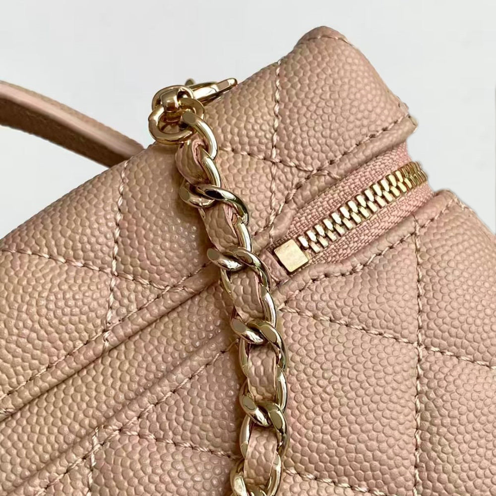 Pre-Owned Authentic Chanel Quilted Vanity Case Pink