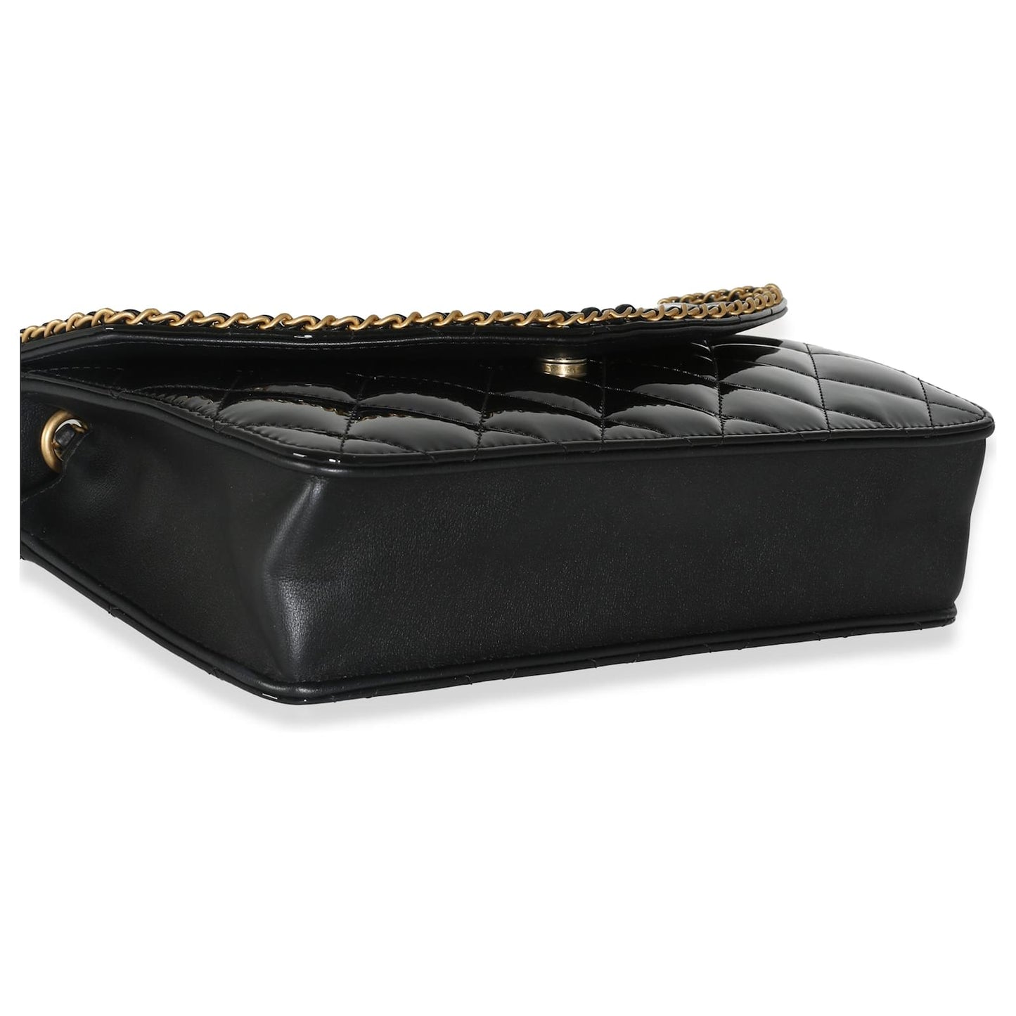 Pre-Owned Authentic Chanel Black Quilted Patent Leather Bag