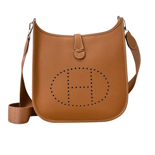 Pre-Owned Authentic Hermes Taurillon Clemence Evelyne III 29  PM Gold
