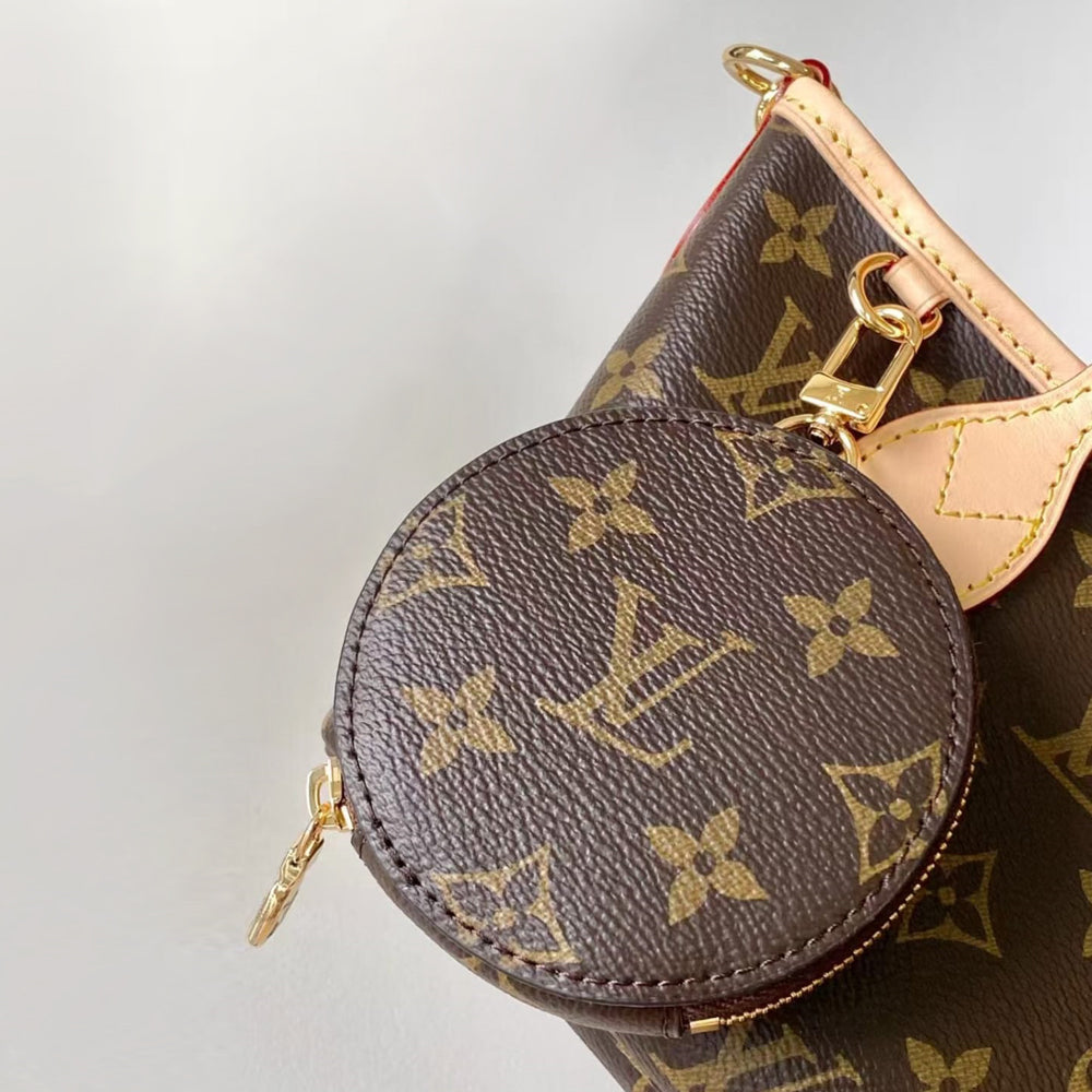 Pre-Owned Authentic Neverfull BB Rose Red M46786