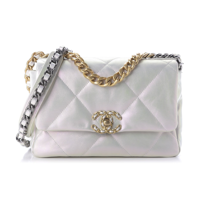 Chanel 19 Medium Handbag | Shiny Goatskin in White - Pre owned Authentic