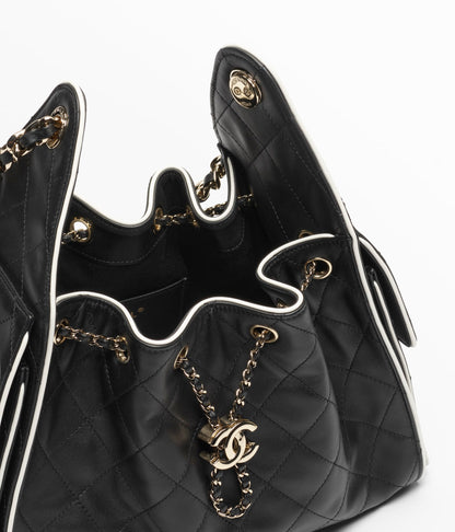 Chanel 25 Small Hobo AS5293 Black and White top view 