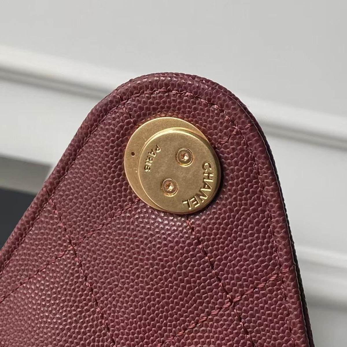 Chanel 25 Small Hobo – Burgundy Calfskin – Gold Hardware 