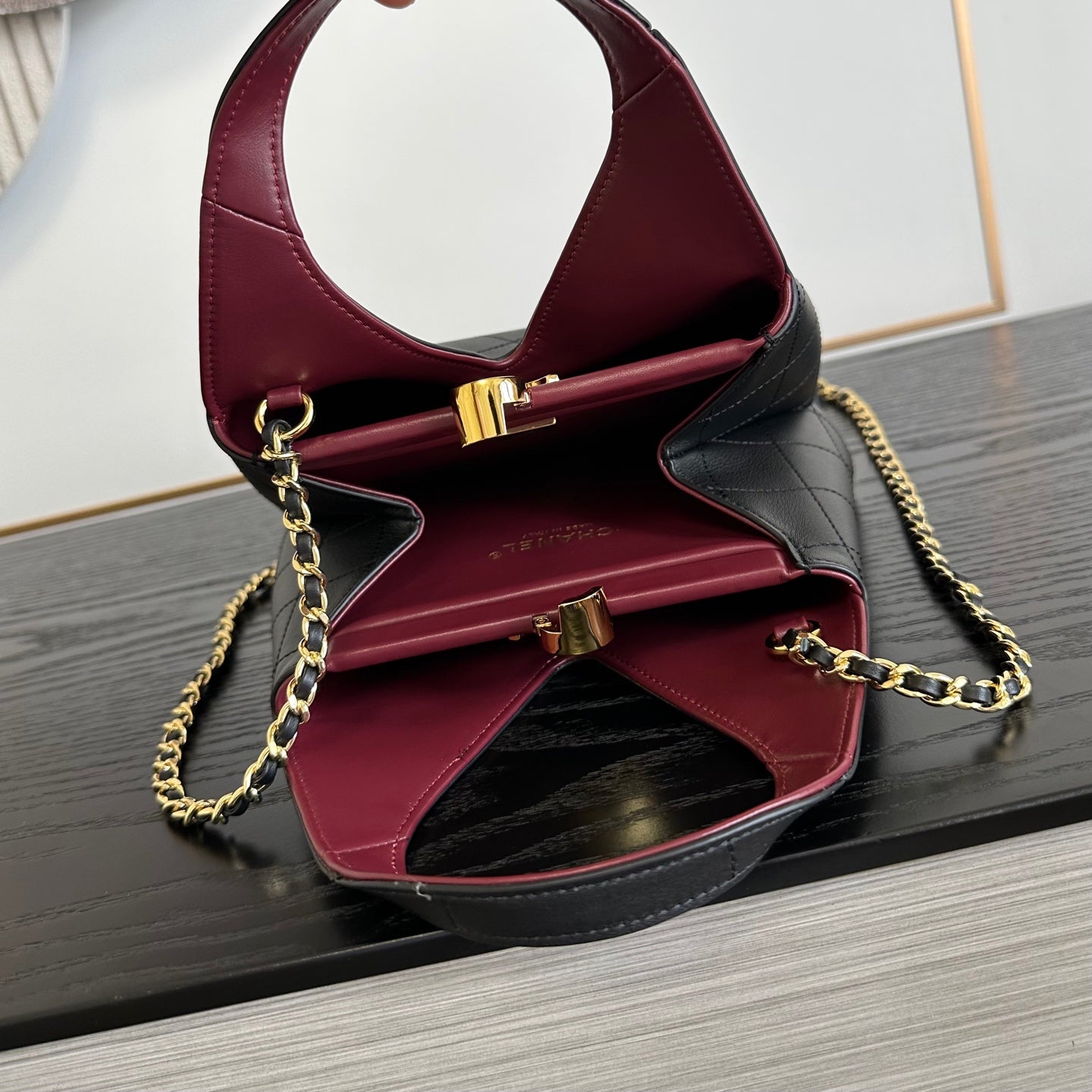 Chanel AS6390 burgundy interior view