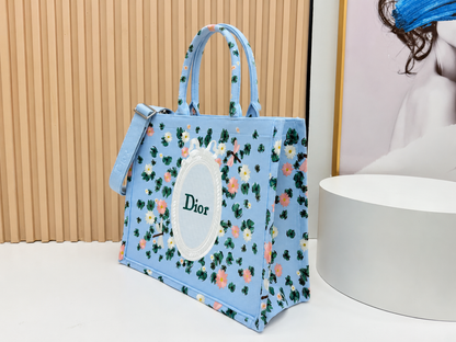 Dior Book Tote Medium 36cm right side view