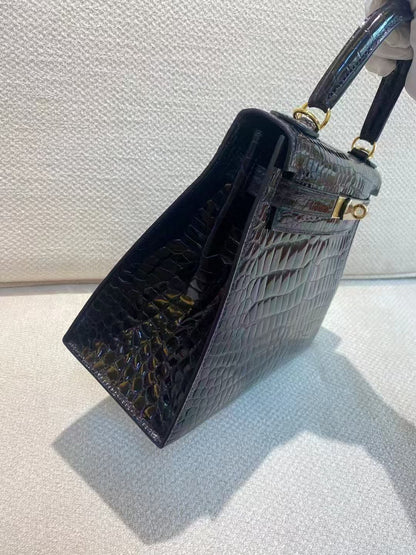 Hermes Kelly 25 Embossed Cowhide Leather In Crocodile Print Black - Pre-Owned Authentic