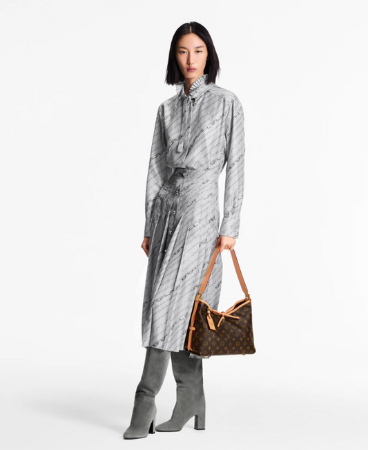 M46203 Pre-Owned Authentic Louis Vuitton Carry All MM with Authentic RFID Tag