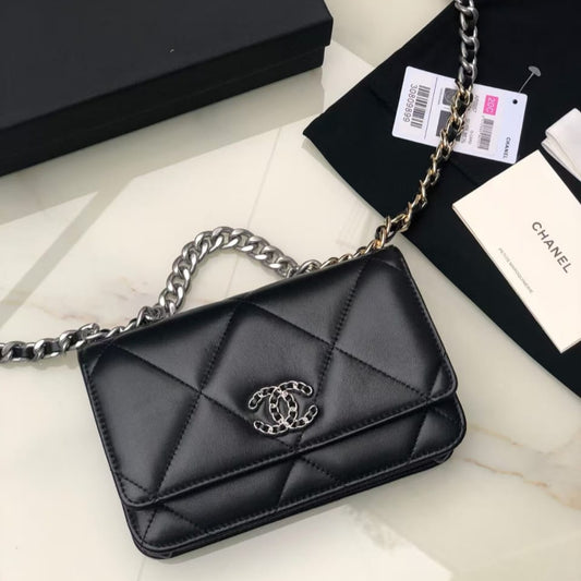 Pre-Owned Authentic Chanel 19 Wallet on Chain (WOC)  Black Lambskin Quilted