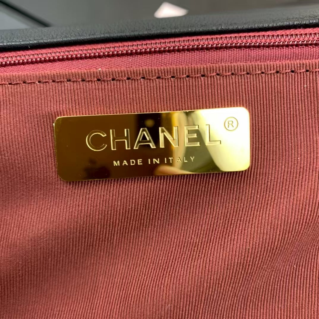 Pre-Owned Authentic Chanel Medium Backpack  Black Grained Shiny Calfskin
