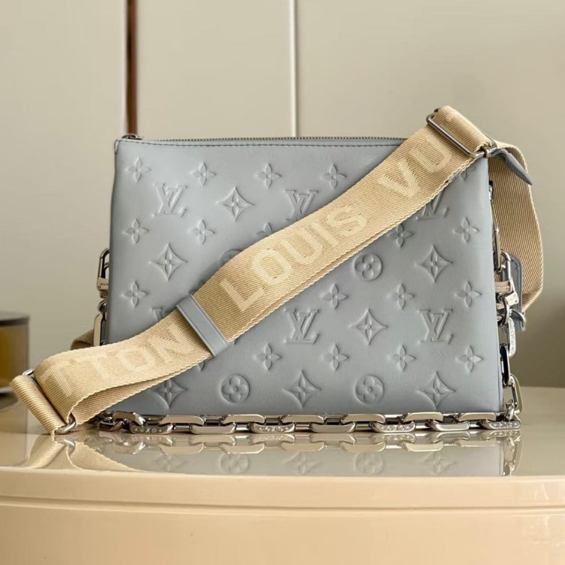 Pre-Owned Authentic Louis Vuitton Coussin MM