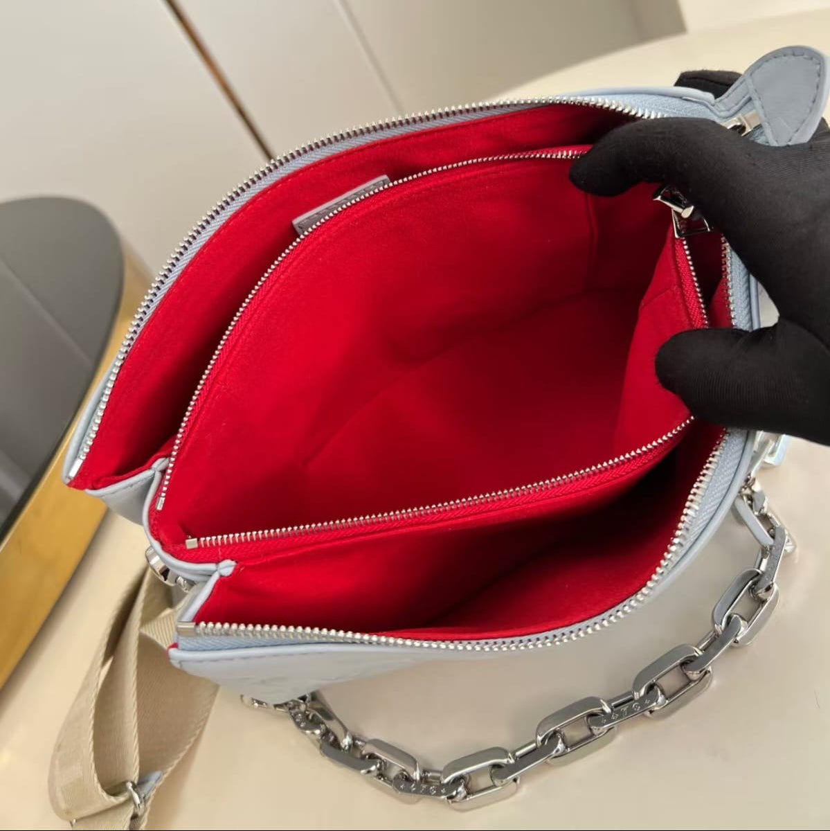 Pre-Owned Authentic Louis Vuitton Coussin MM