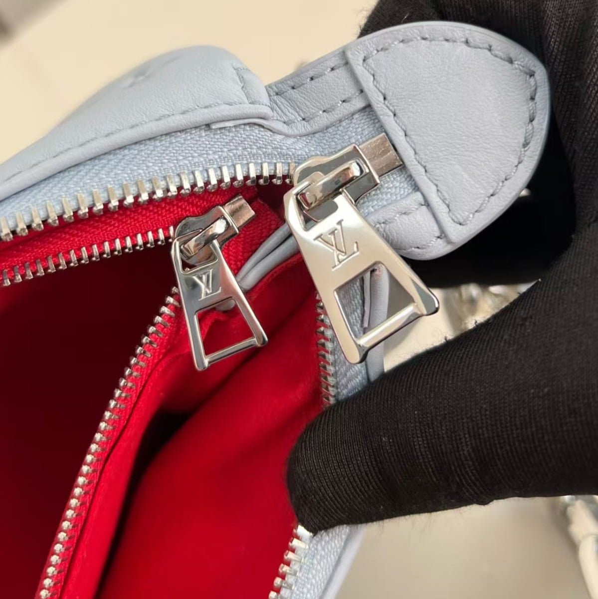 Pre-Owned Authentic Louis Vuitton Coussin MM