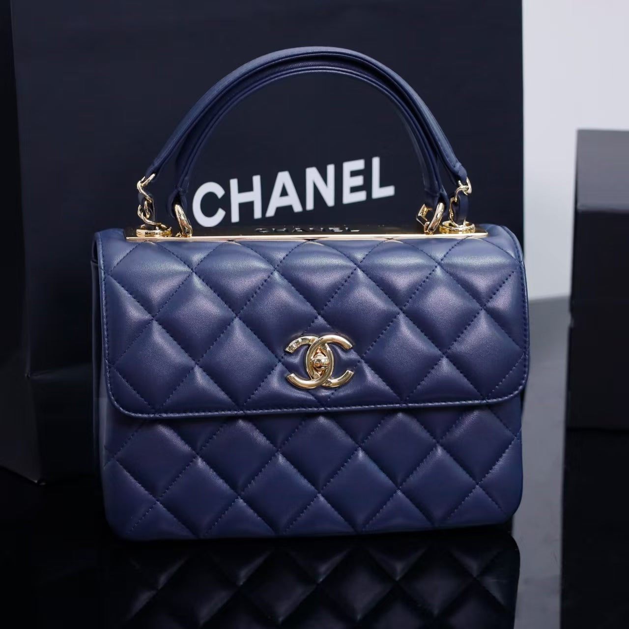 Pre-Owned Authentic 25cm Chanel Trendy Large Bag Navy Blue