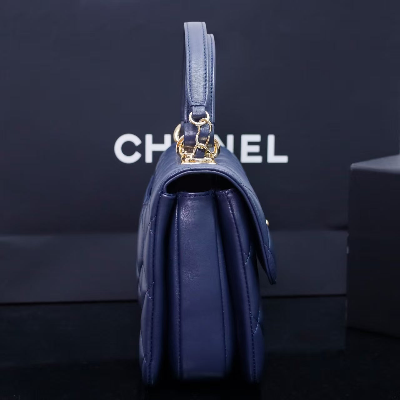 Pre-Owned Authentic 25cm Chanel Trendy Large Bag Navy Blue