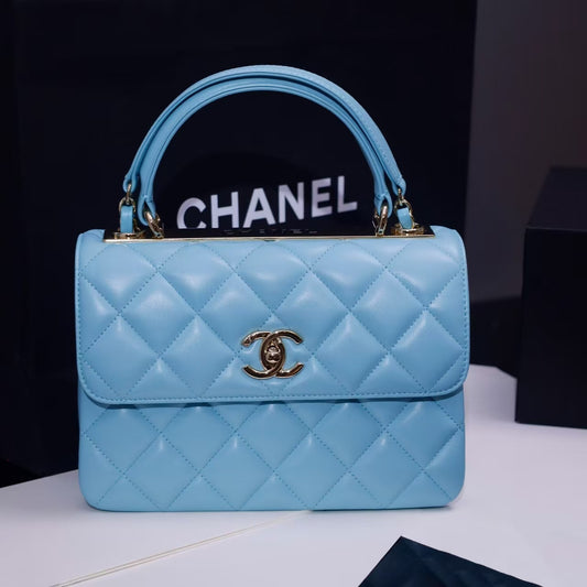 Pre-Owned Authentic 25cm Chanel Trendy Large  Bag Light Blue