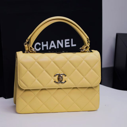Pre-Owned  Authentic 25cm Chanel Trendy Large Bag Light Gold