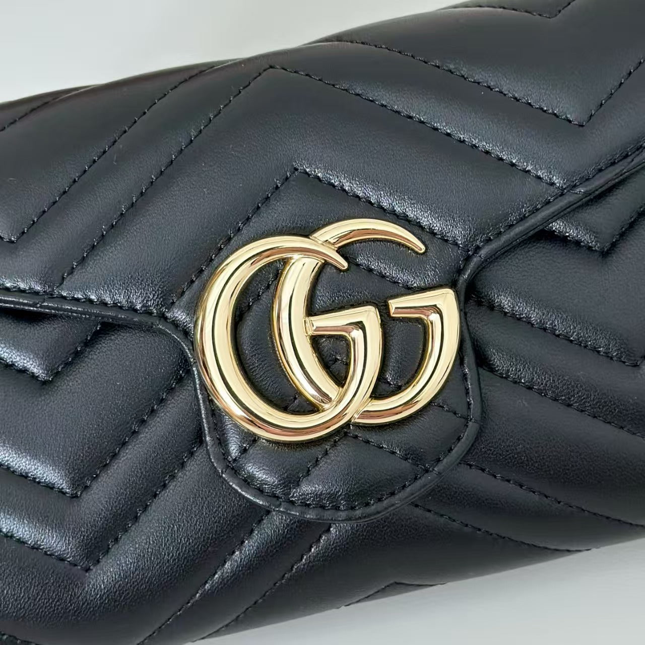 Gucci GG Marmont Small Black Bag Pre-Owned Authentic