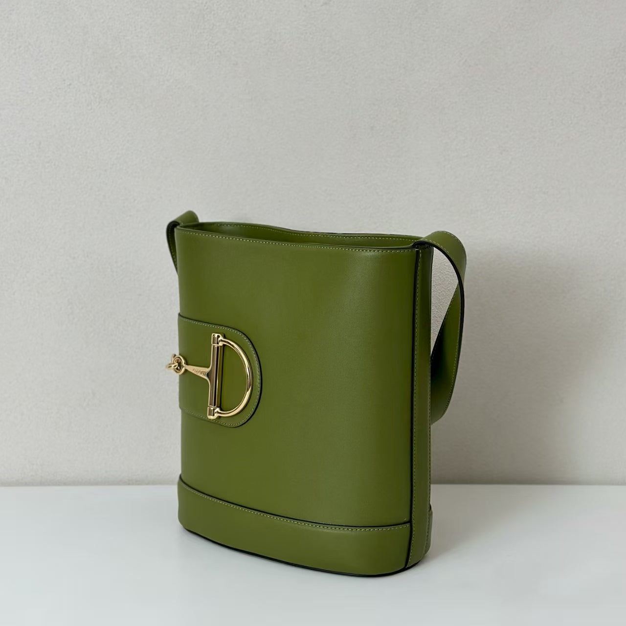Gucci 73 Medium Bag  Green Leather Pre-Owned Authentic