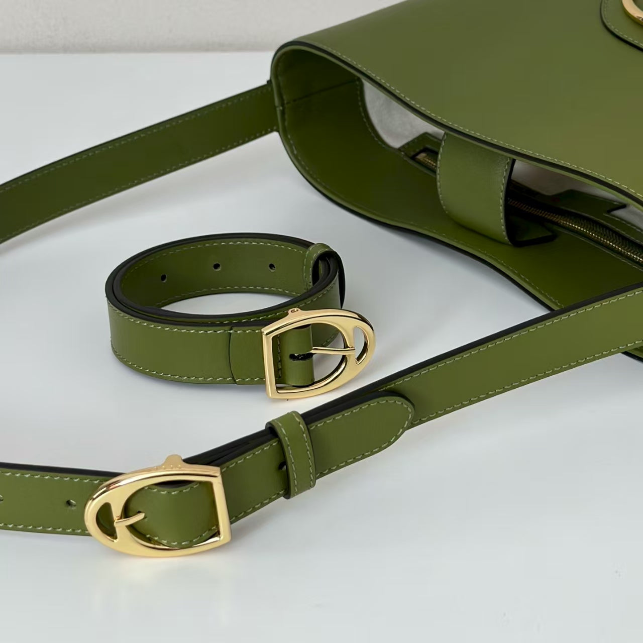 Gucci 73 Medium Bag  Green Leather Pre-Owned Authentic