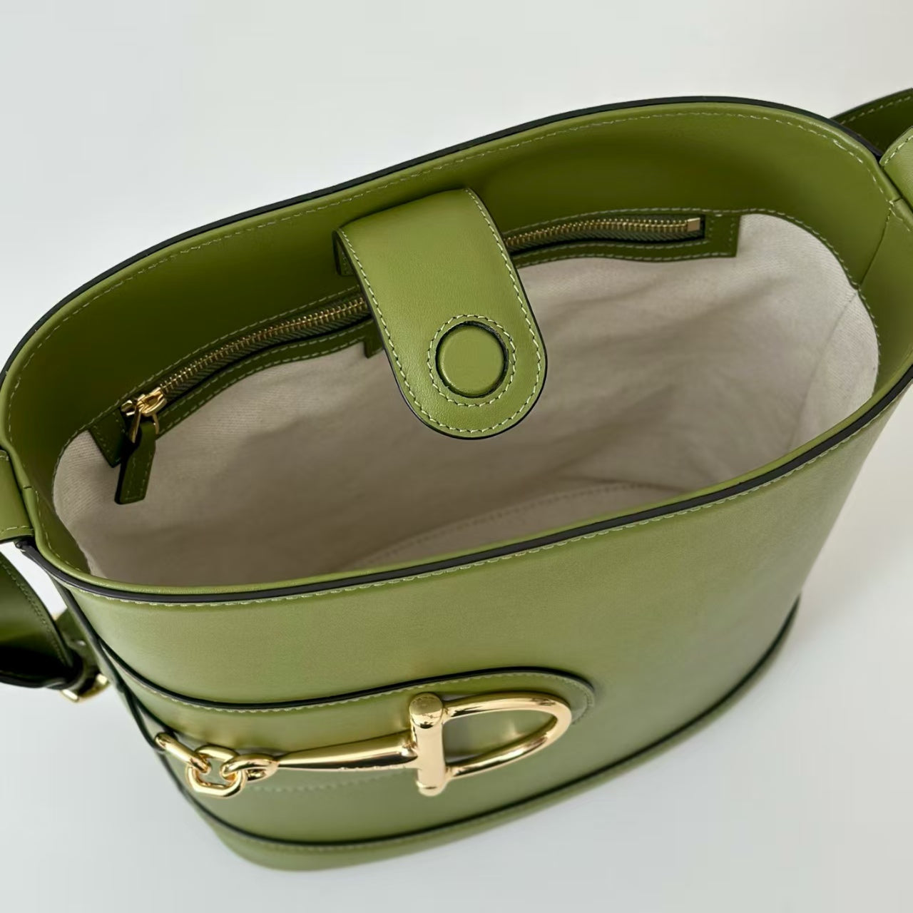 Gucci 73 Medium Bag  Green Leather Pre-Owned Authentic