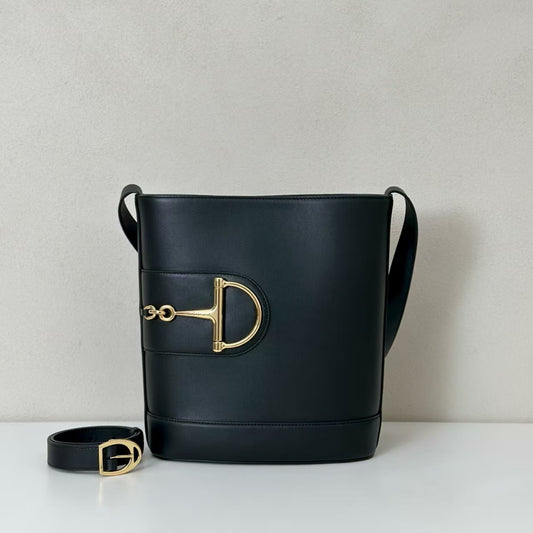Gucci 73 Medium Bag  Black Leather Pre-Owned Authentic