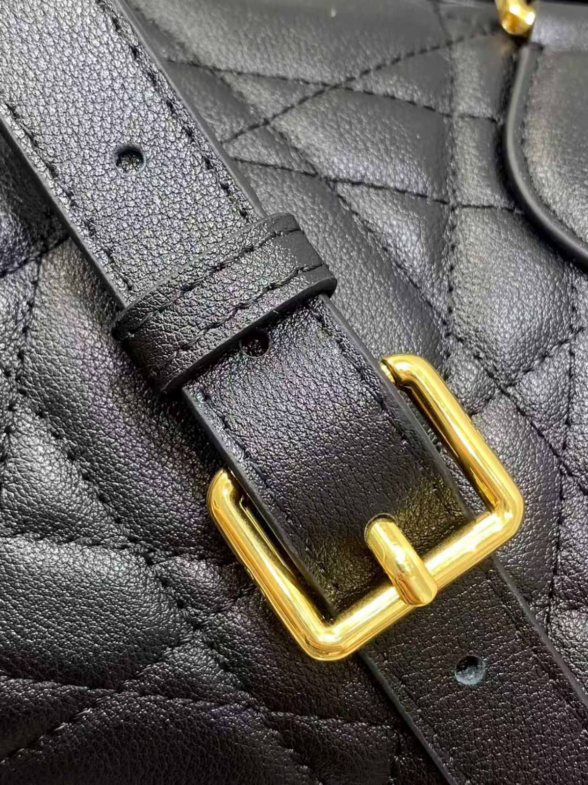 Dior Groove 20 Bag – Black Calfskin with Macrocannage Quilting Pre-Owned Authentic