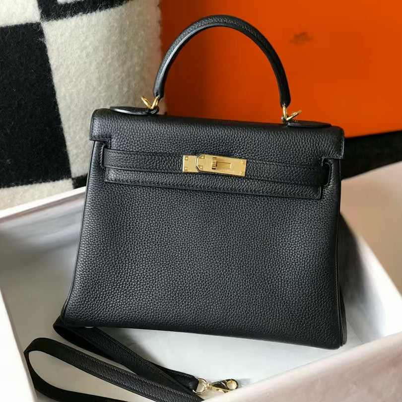 Hermès Kelly Sellier 25 in Black Epsom with Gold Hardware – Pre-Owned Authentic