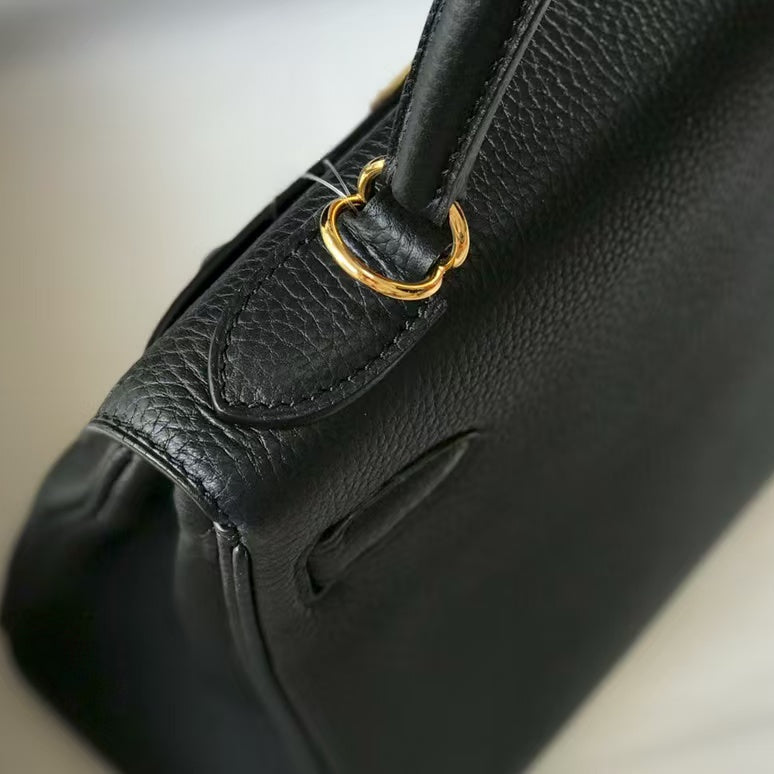 Hermès Kelly Sellier 25 in Black Epsom with Gold Hardware – Pre-Owned Authentic