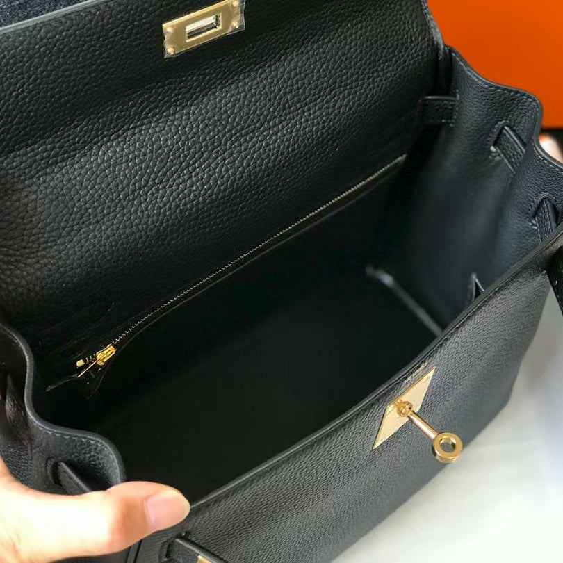 Hermès Kelly 25 Black embossed calfskin leather interior